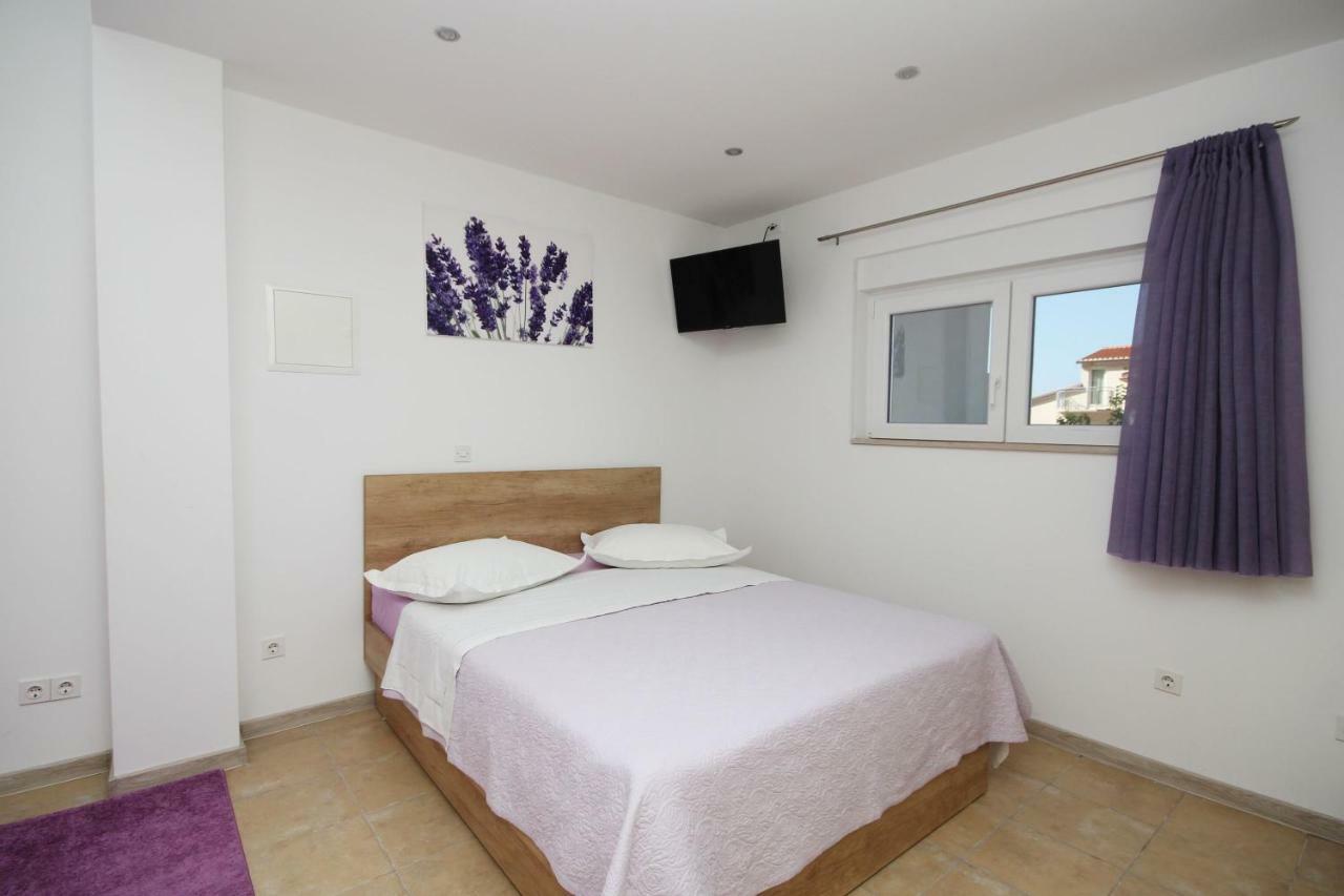 Apartmani Dalmacija 布雷拉 外观 照片