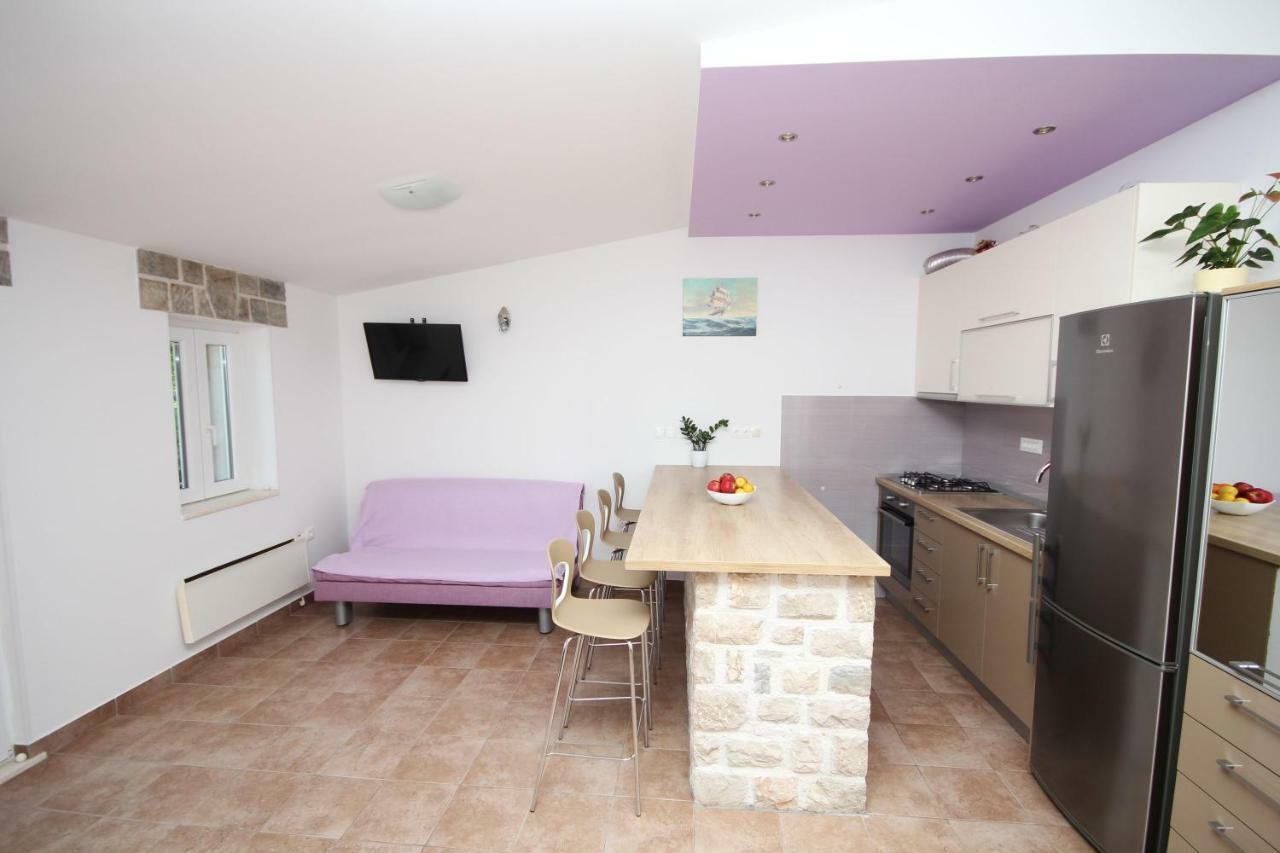 Apartmani Dalmacija 布雷拉 外观 照片